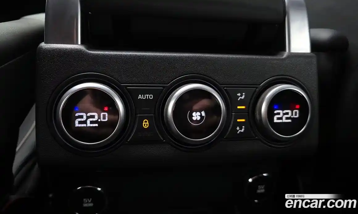 Land Rover Discovery 2018 3.0 гидро в Москве № 2058773, фото 30