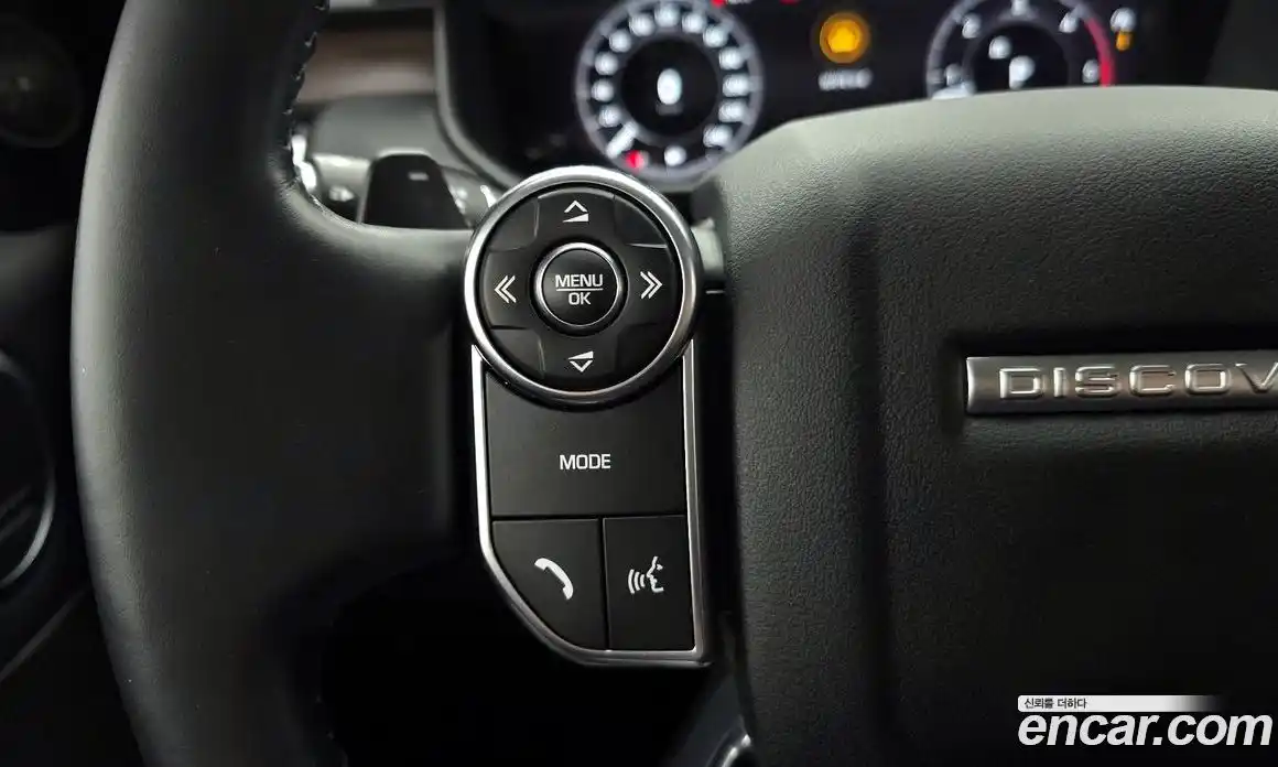Land Rover Discovery 2018 3.0 гидро в Москве № 2058773, фото 32