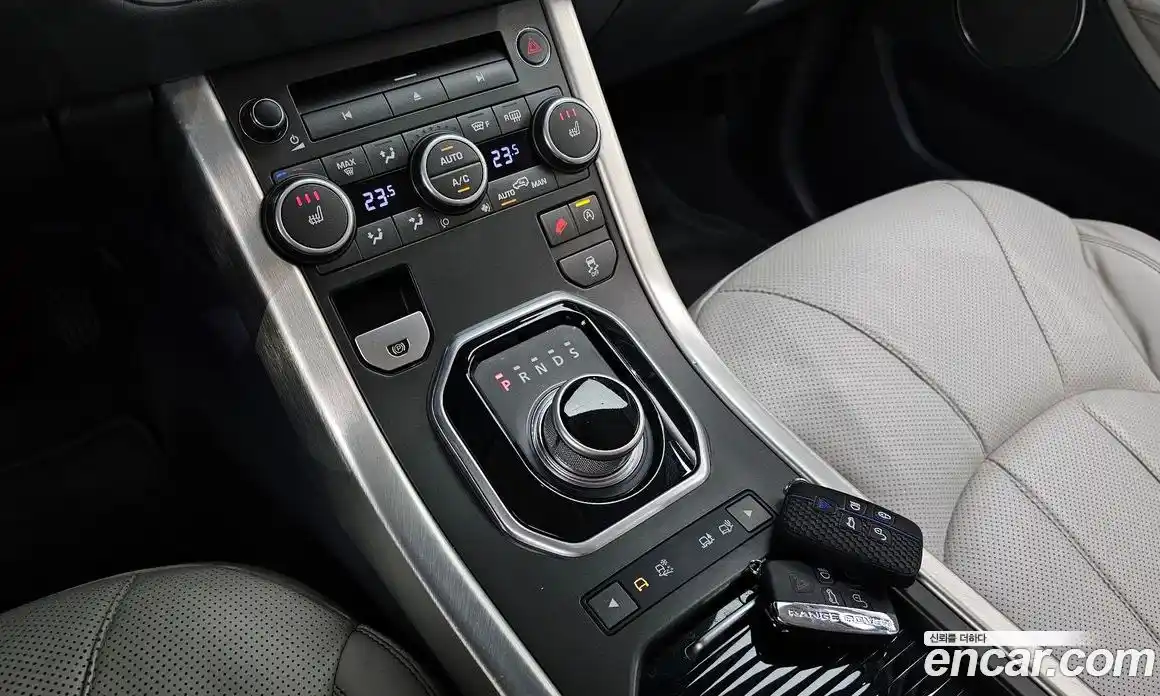 Land Rover Range-Rover Evoque 2016 2.0 гидро в Москве № 2058953, фото 11