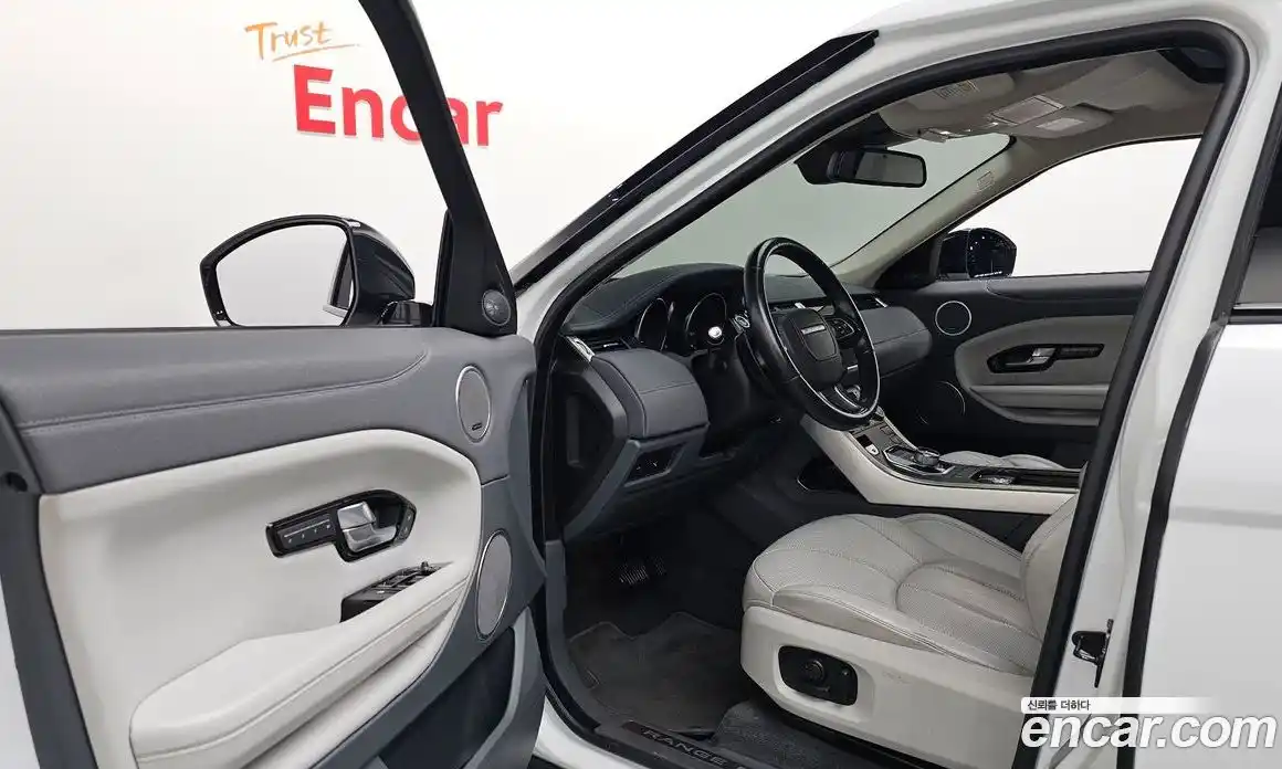 Land Rover Range-Rover Evoque 2016 2.0 гидро в Москве № 2058953, фото 12