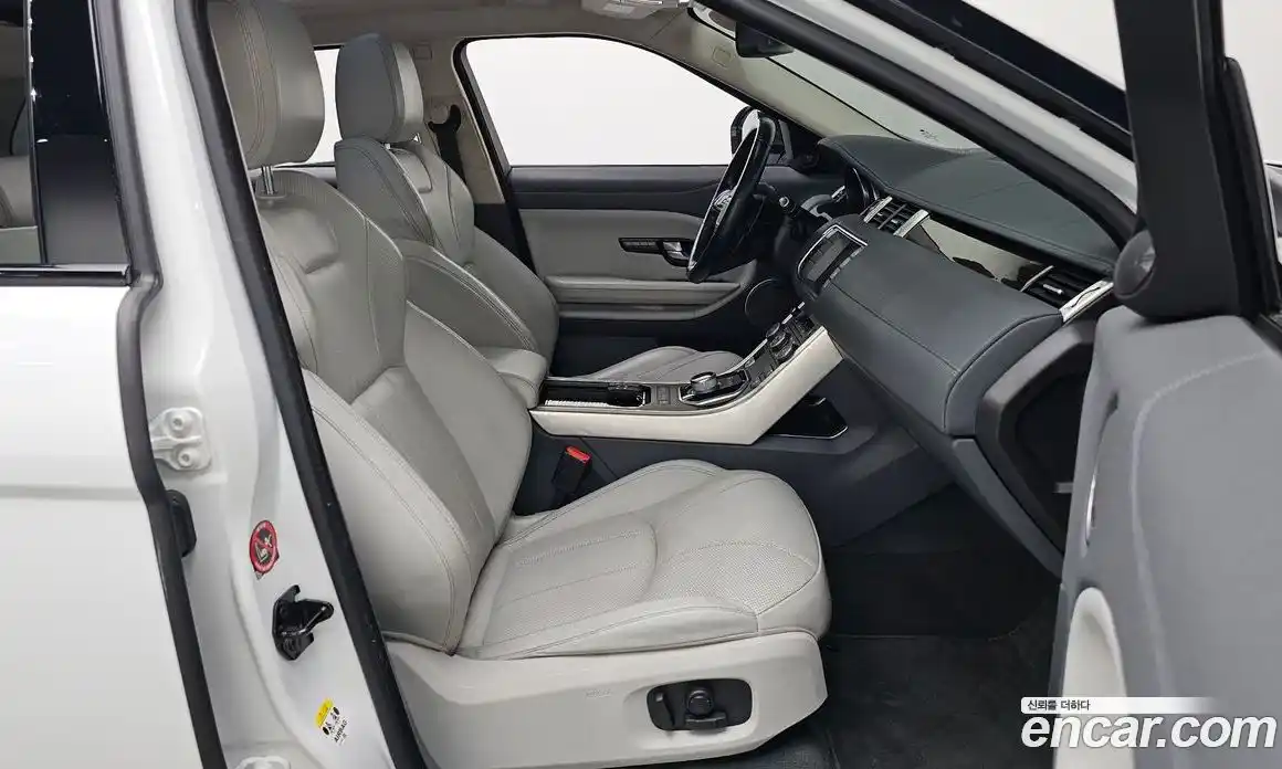 Land Rover Range-Rover Evoque 2016 2.0 гидро в Москве № 2058953, фото 16