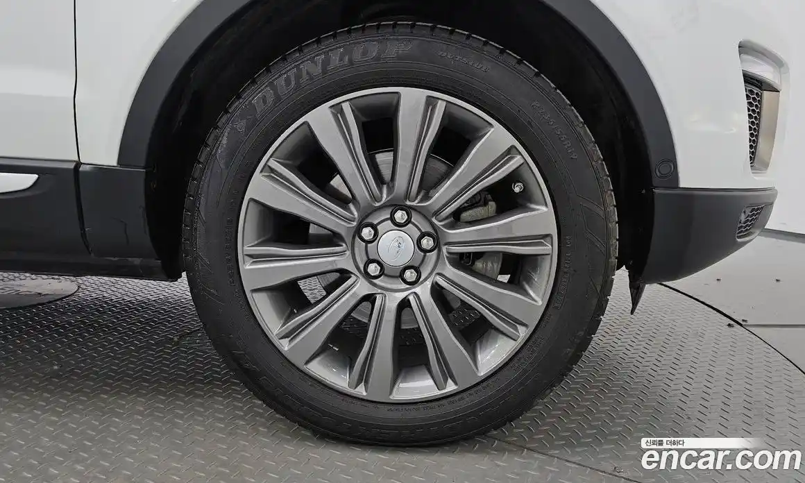 Land Rover Range-Rover Evoque 2016 2.0 гидро в Москве № 2058953, фото 4
