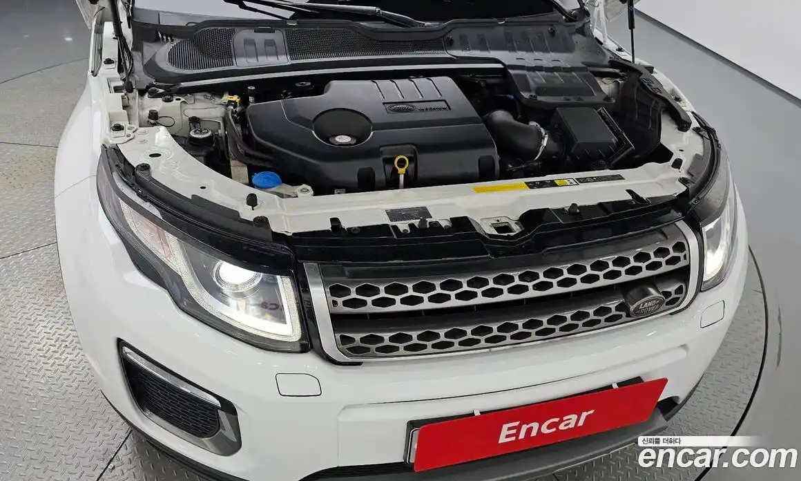 Land Rover Range-Rover Evoque 2016 2.0 гидро в Москве № 2058953, фото 5