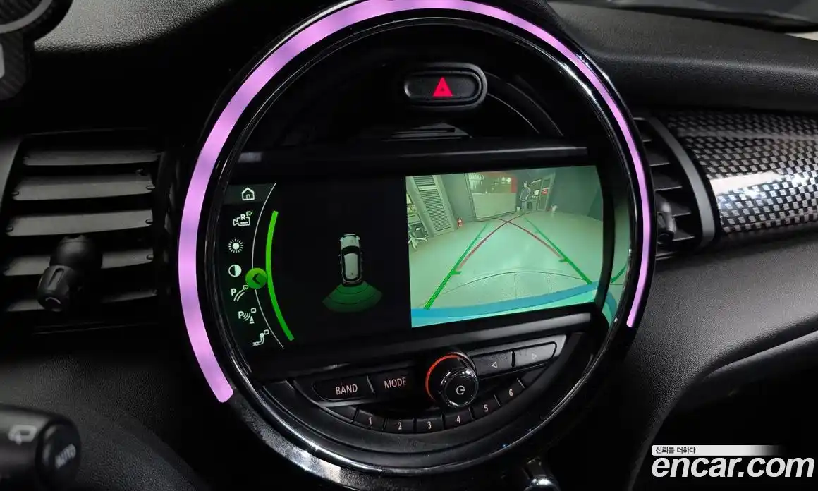 Mini Cooper 2018 2.0 гидро в Москве № 2059428, фото 14