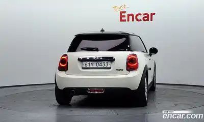 Mini Cooper 2016 1.5 гидро в Москве № 2059636, миниатюра 4