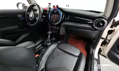 Mini Cooper 2016 1.5 гидро в Москве № 2059636, миниатюра 7