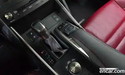 Lexus IS 2019 2.0 гидро в Москве № 2060117, миниатюра 12