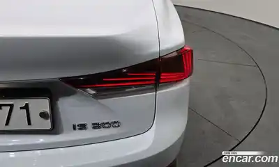 Lexus IS 2019 2.0 гидро в Москве № 2060117, миниатюра 9
