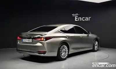 Lexus ES 2021 2.5 гидро в Москве № 2060138, миниатюра 2