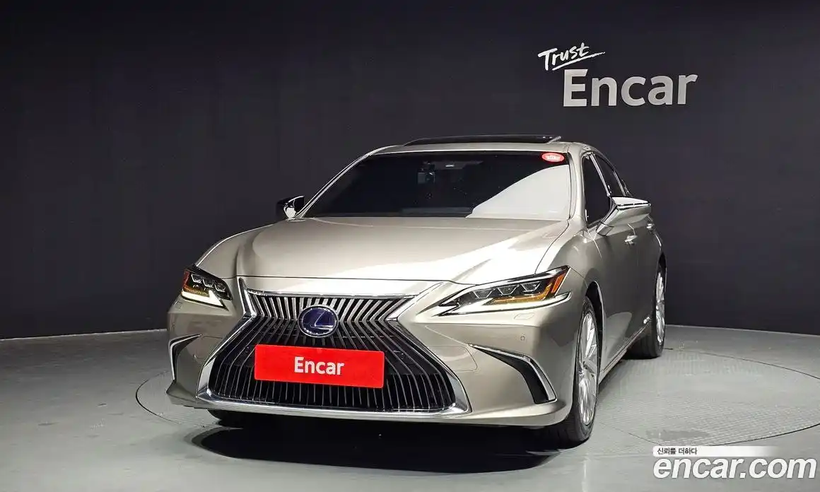 Lexus ES 2021 2.5 гидро в Москве № 2060138, фото 3