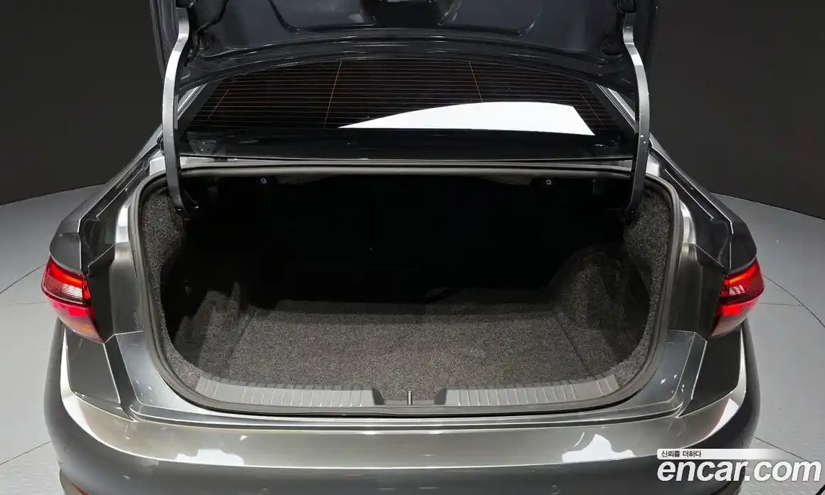 Volkswagen Jetta 2023 1.5 гидро в Москве № 2060341, фото 27