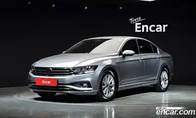 Volkswagen Passat, 2021