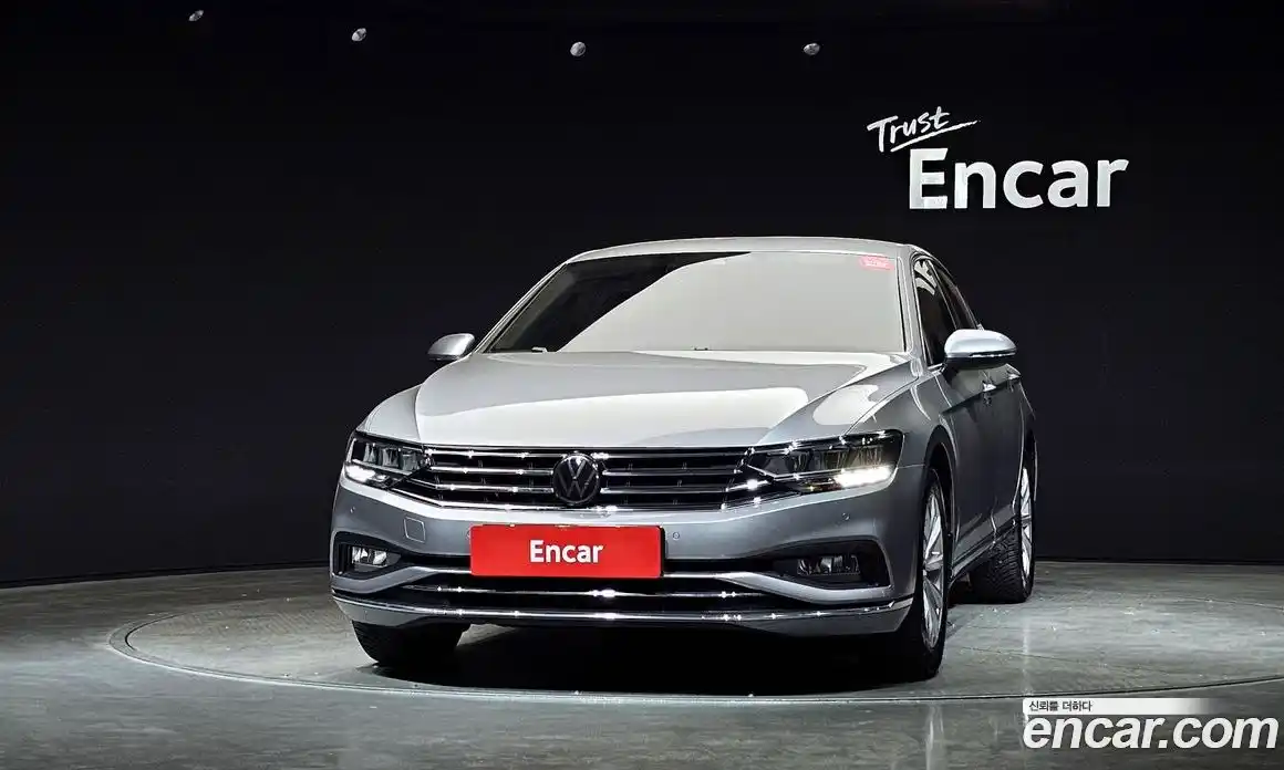 Volkswagen Passat 2021 2.0 гидро в Москве № 2060380, фото 3