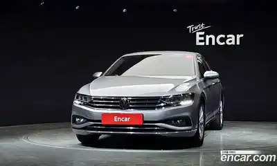 Volkswagen Passat 2021 2.0 гидро в Москве № 2060380, миниатюра 3