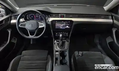 Volkswagen Passat 2021 2.0 гидро в Москве № 2060380, миниатюра 7