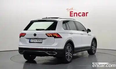 Volkswagen Tiguan 2021 2.0 гидро в Москве № 2060443, миниатюра 2