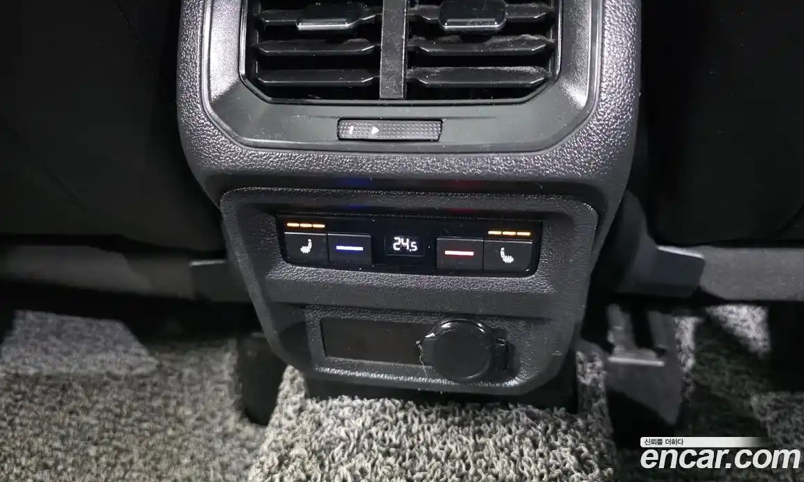 Volkswagen Tiguan 2021 2.0 гидро в Москве № 2060443, фото 25