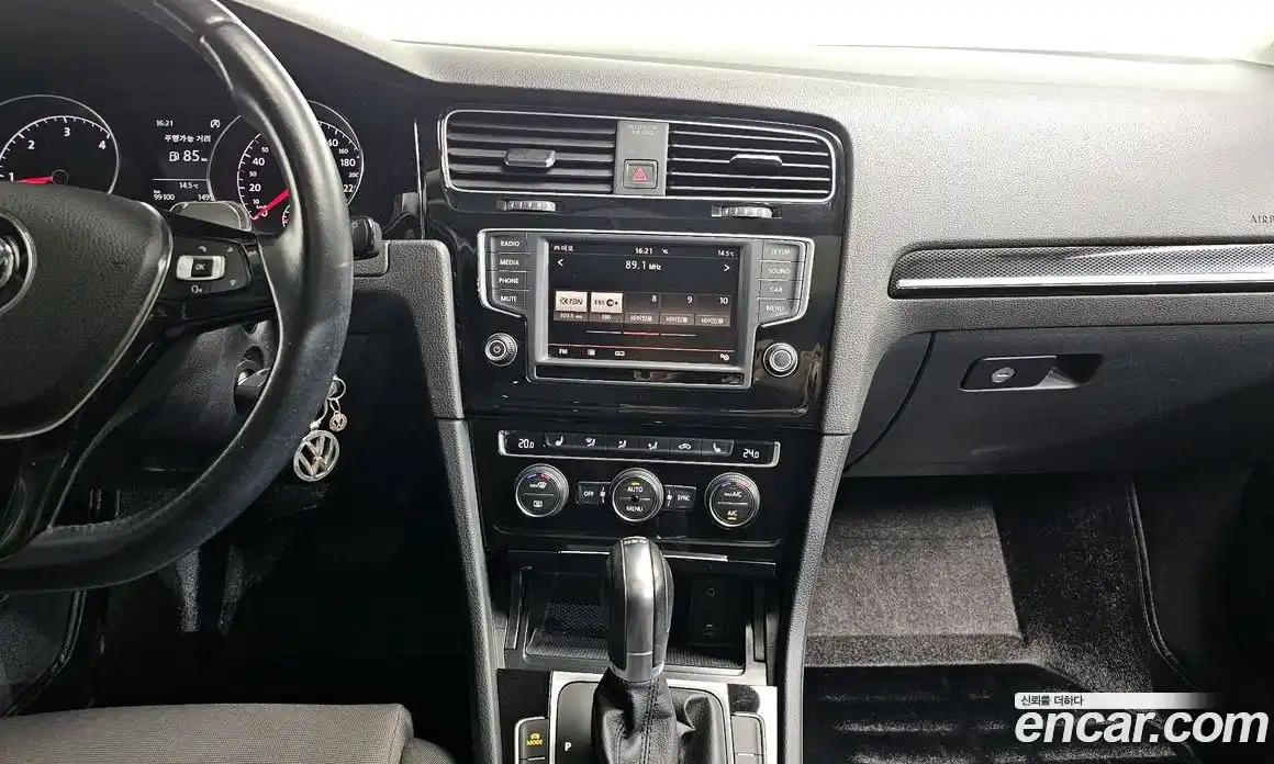 Volkswagen Golf 2016 2.0 гидро в Москве № 2060680, фото 13
