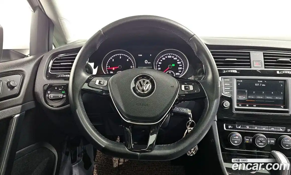 Volkswagen Golf 2016 2.0 гидро в Москве № 2061020, фото 12