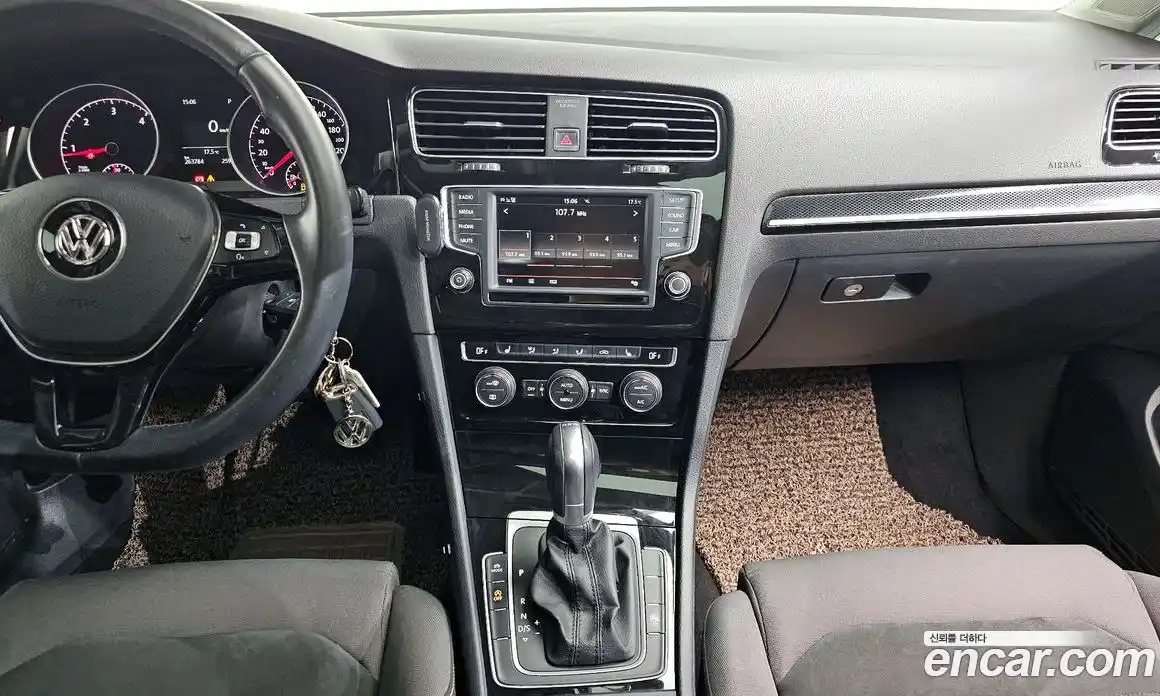 Volkswagen Golf 2016 2.0 гидро в Москве № 2061020, фото 13