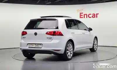 Volkswagen Golf 2016 2.0 гидро в Москве № 2061020, миниатюра 2