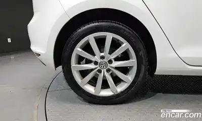 Volkswagen Golf 2016 2.0 гидро в Москве № 2061020, миниатюра 5