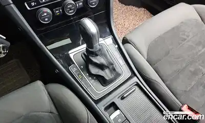 Volkswagen Golf 2016 2.0 гидро в Москве № 2061020, миниатюра 9
