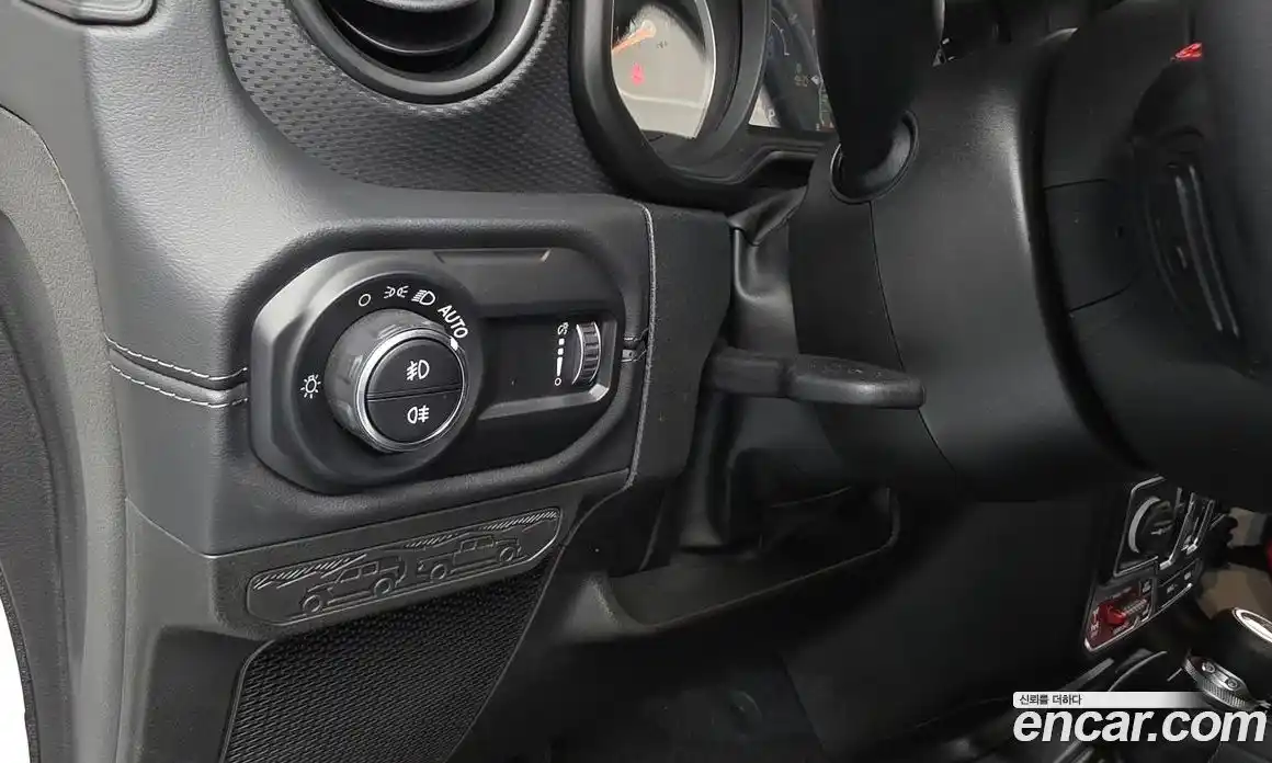 Jeep Wrangler 2024 2.0 гидро в Москве № 2061221, фото 16