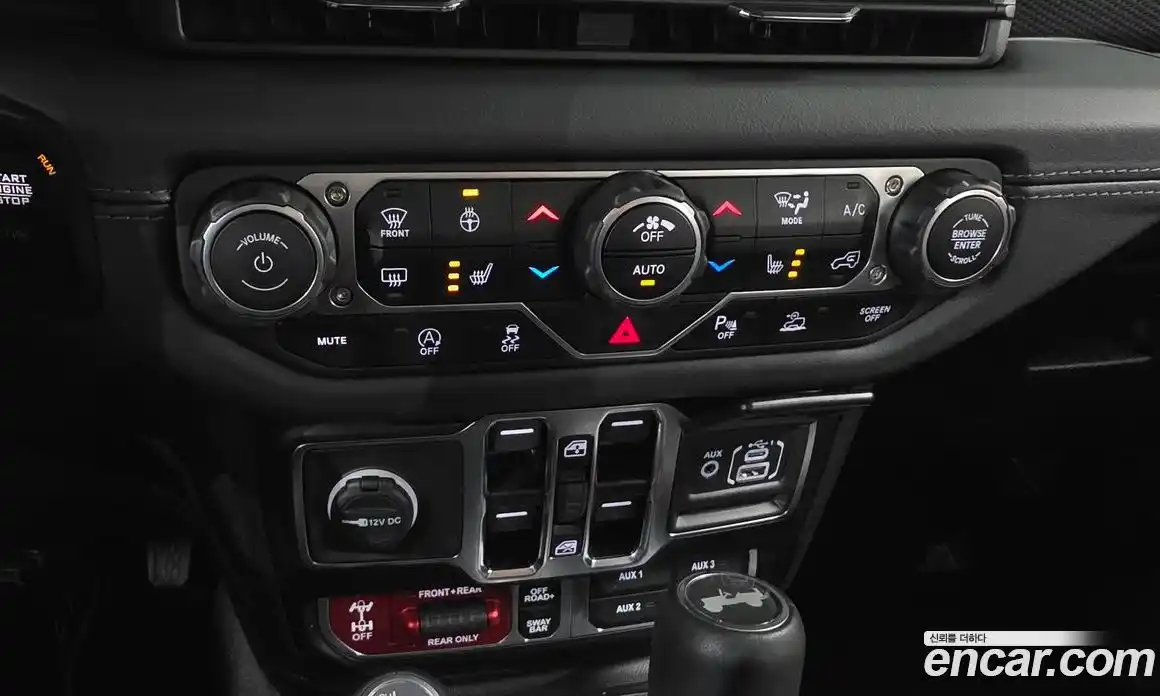 Jeep Wrangler 2024 2.0 гидро в Москве № 2061221, фото 19