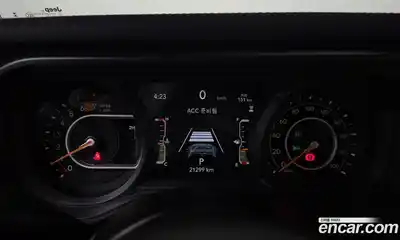 Jeep Wrangler 2024 2.0 гидро в Москве № 2061221, миниатюра 8