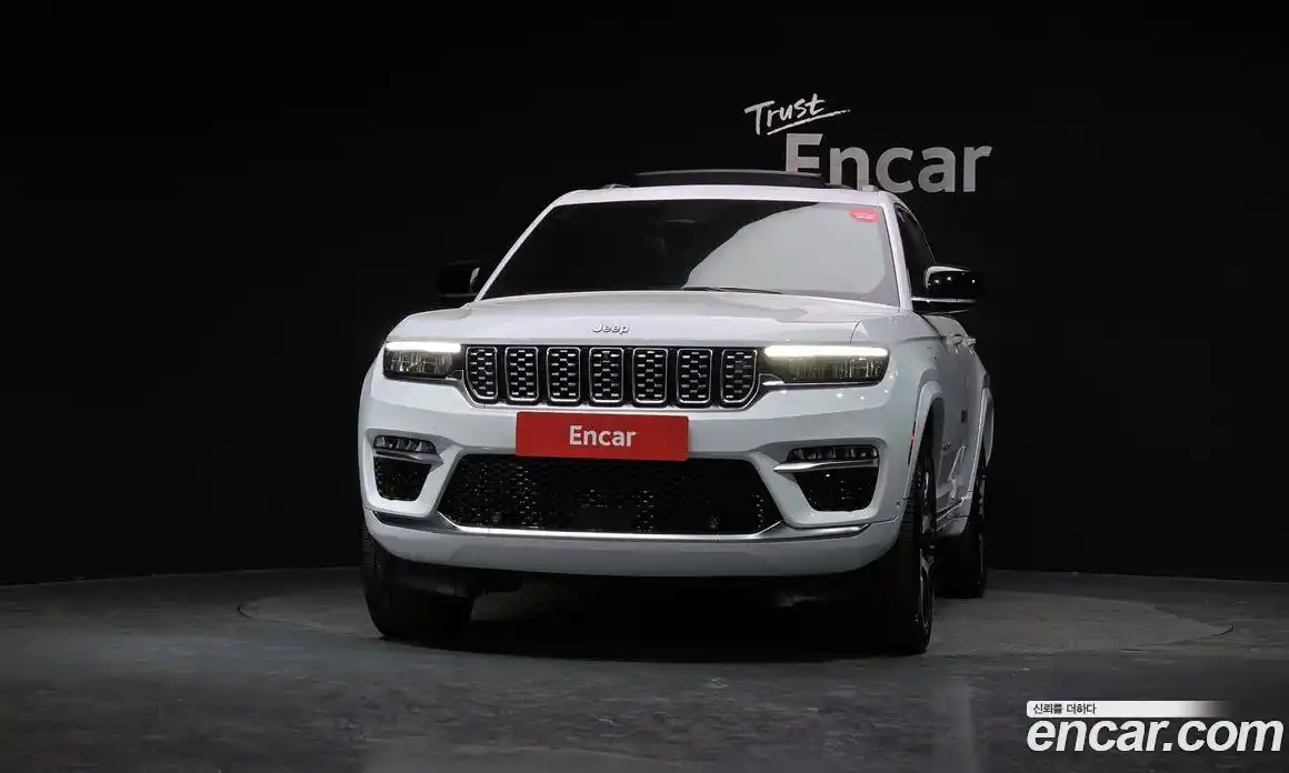 Jeep Cherokee 2023 2.0 гидро в Москве № 2061404, фото 3