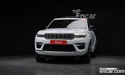 Jeep Cherokee 2023 2.0 гидро в Москве № 2061404, миниатюра 3