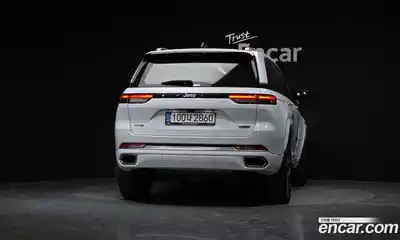 Jeep Cherokee 2023 2.0 гидро в Москве № 2061404, миниатюра 4