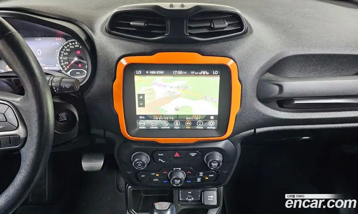 Jeep Renegade 2020 2.4 гидро в Москве № 2061503, фото 20