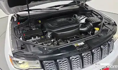 Jeep Cherokee 2021 3.6 гидро в Москве № 2061641, миниатюра 6