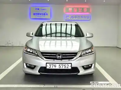 Honda Accord 2014 2.4 гидро в Москве № 2062813, миниатюра 2
