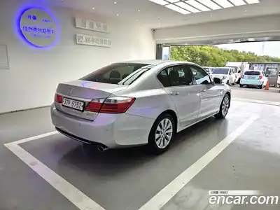 Honda Accord 2014 2.4 гидро в Москве № 2062813, миниатюра 7