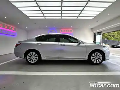 Honda Accord 2014 2.4 гидро в Москве № 2062813, миниатюра 8