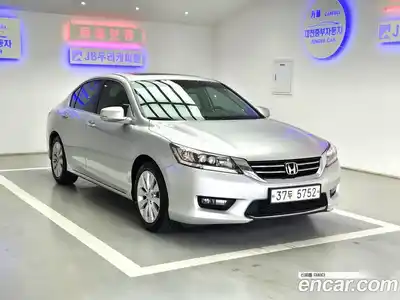Honda Accord 2014 2.4 гидро в Москве № 2062813, миниатюра 9
