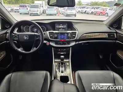 Honda Accord 2014 2.4 гидро в Москве № 2062813, миниатюра 10