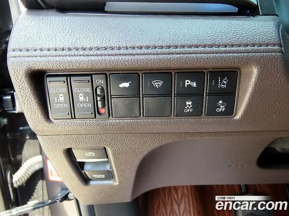 Honda Odyssey 2019 3.5 гидро в Москве № 2062847, фото 13