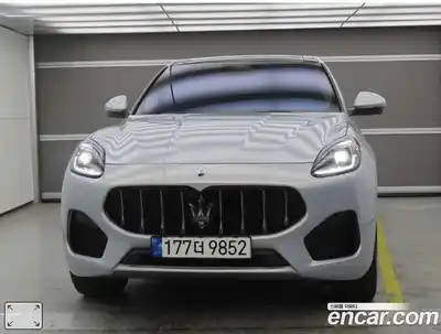 Maserati Grecale 2023 2.0 гидро, миниатюра 3