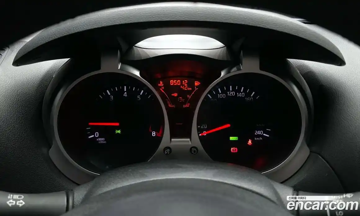 Nissan Juke 2016 1.6 гидро в Москве № 2065565, фото 8