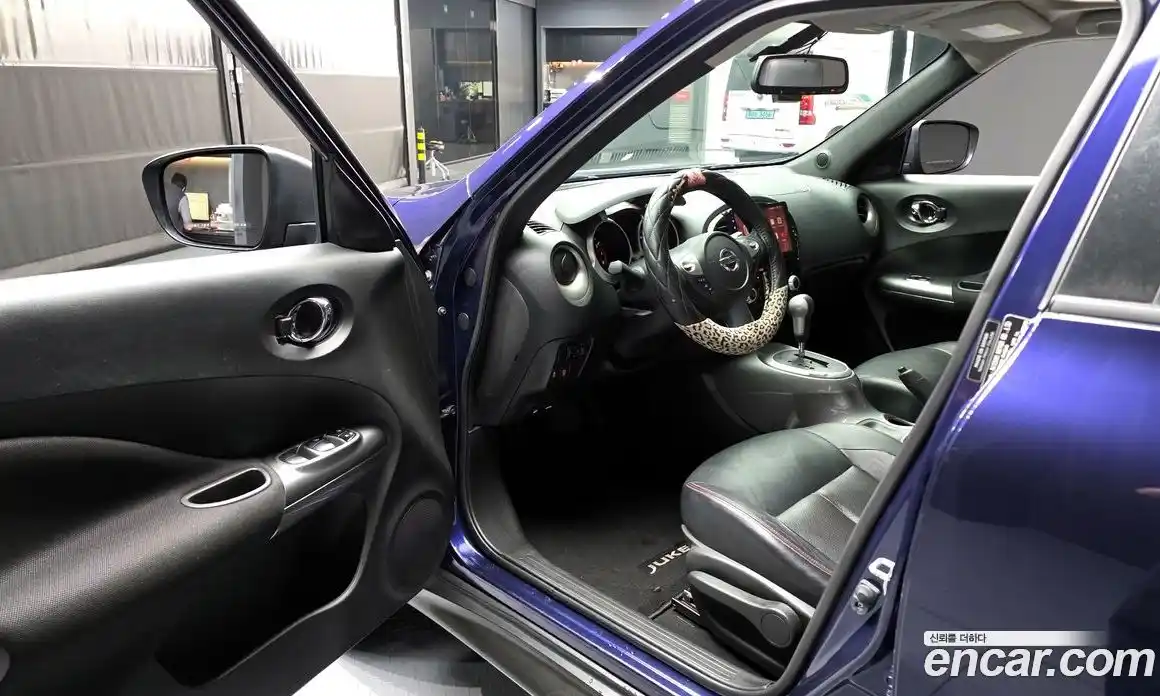 Nissan Juke 2016 1.6 гидро в Москве № 2065565, фото 10