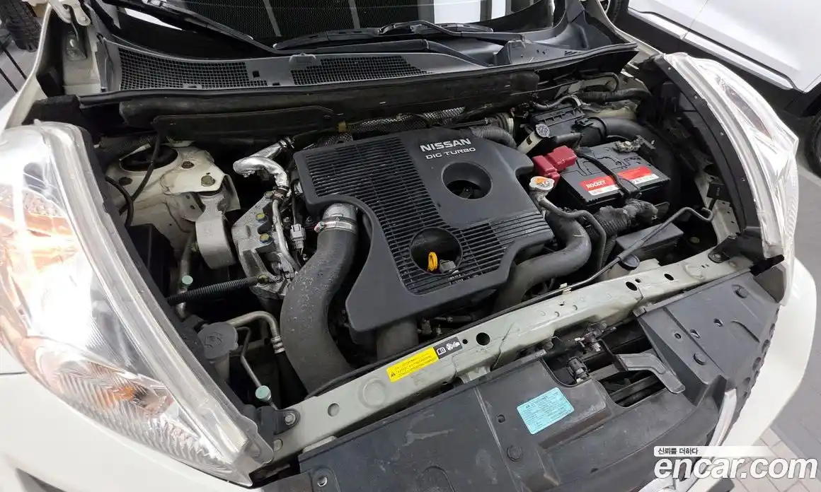Nissan Juke 2013 1.6 гидро в Москве № 2065597, фото 6