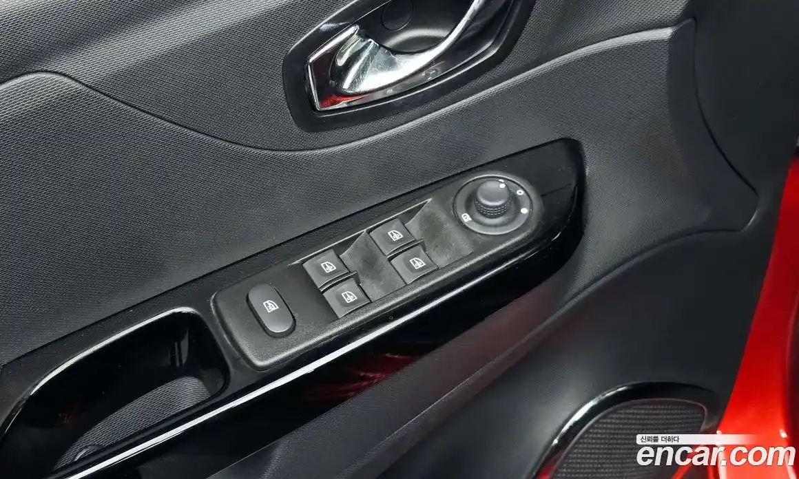 Renault QM3 2015 1.5 гидро в Москве № 208540, фото 18