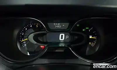 Renault QM3 2015 1.5 гидро в Москве № 208540, миниатюра 8