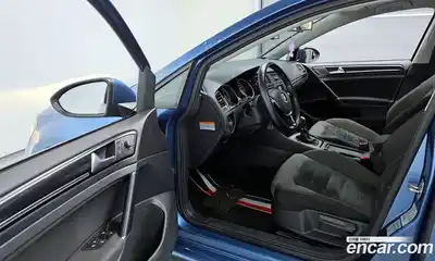 Volkswagen Golf 2014 2.0 гидро в Москве № 215063, миниатюра 11