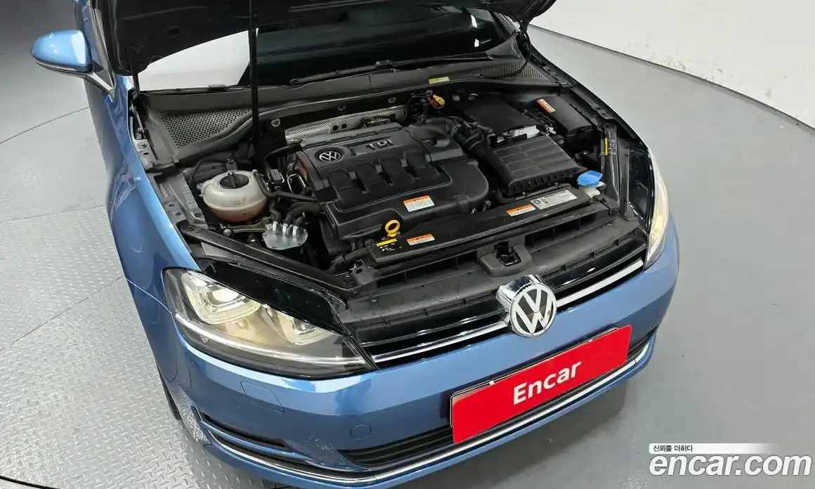 Volkswagen Golf 2014 2.0 гидро в Москве № 215063, фото 6