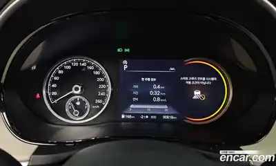 Genesis GV70 2021 2.2 гидро в Москве № 23906, миниатюра 8
